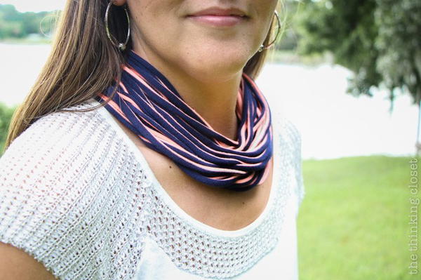 15 Minute T-shirt Yarn Infinity Scarf