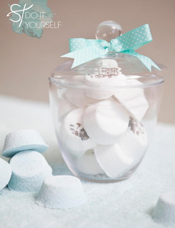 DIY Bath Bomb Favors