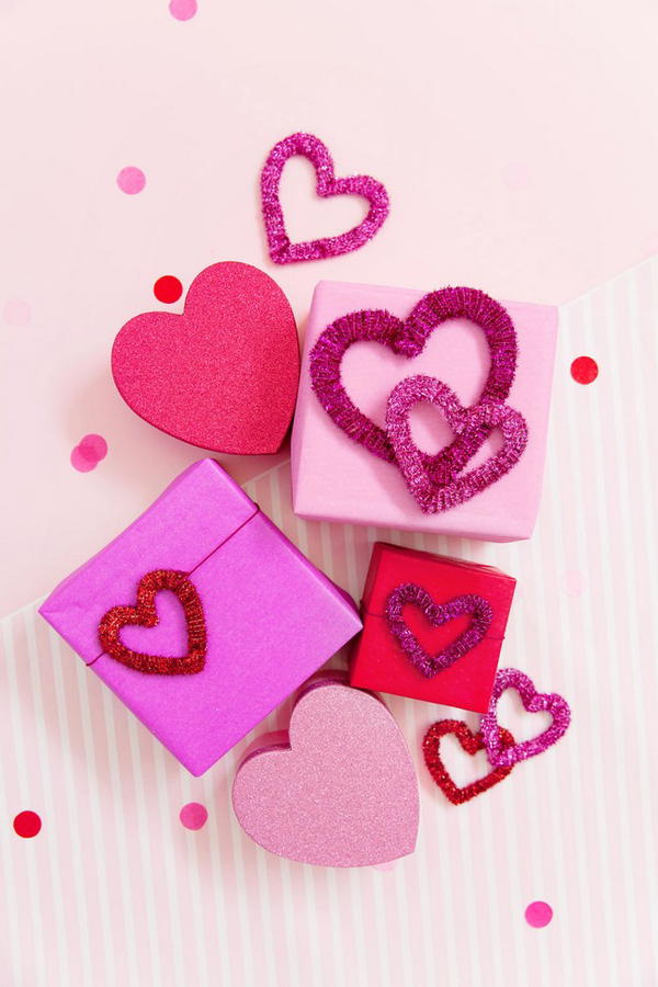 DIY Pipe Cleaner Hearts