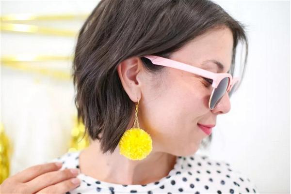 DIY Pompom Dangle Earrings