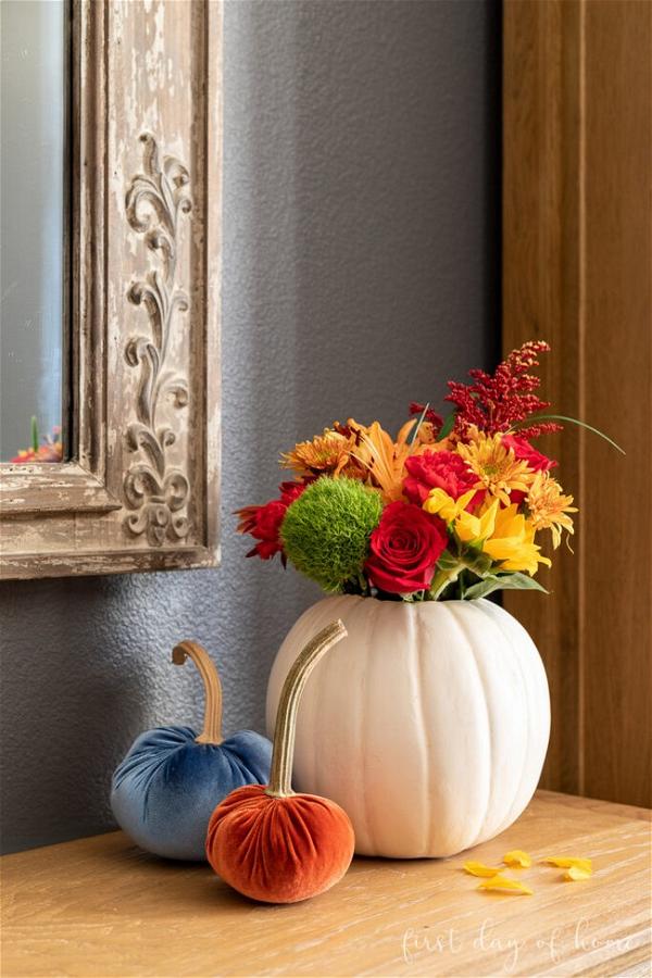 How To Make Gorgeous Pumpkin Flower Arrangements