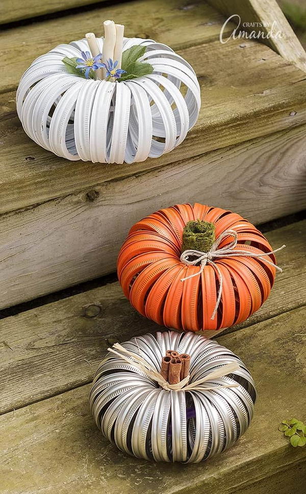 Mason Jar Lid Pumpkins