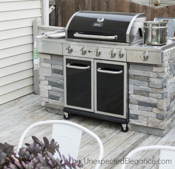 Pale Brick and Polished Metal for Classy DIY Grill