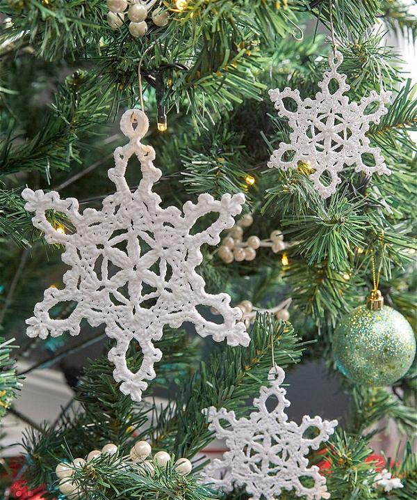 Aunt Lydia’s Lacy Snowflake Ornaments