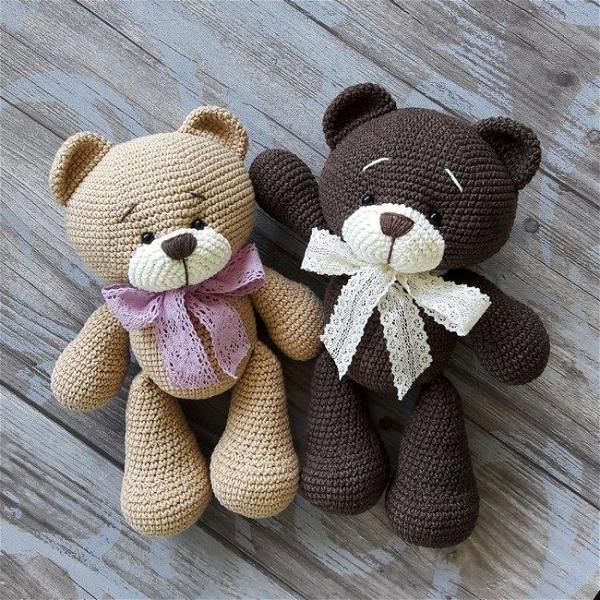 Brown and Beige Crochet Bears