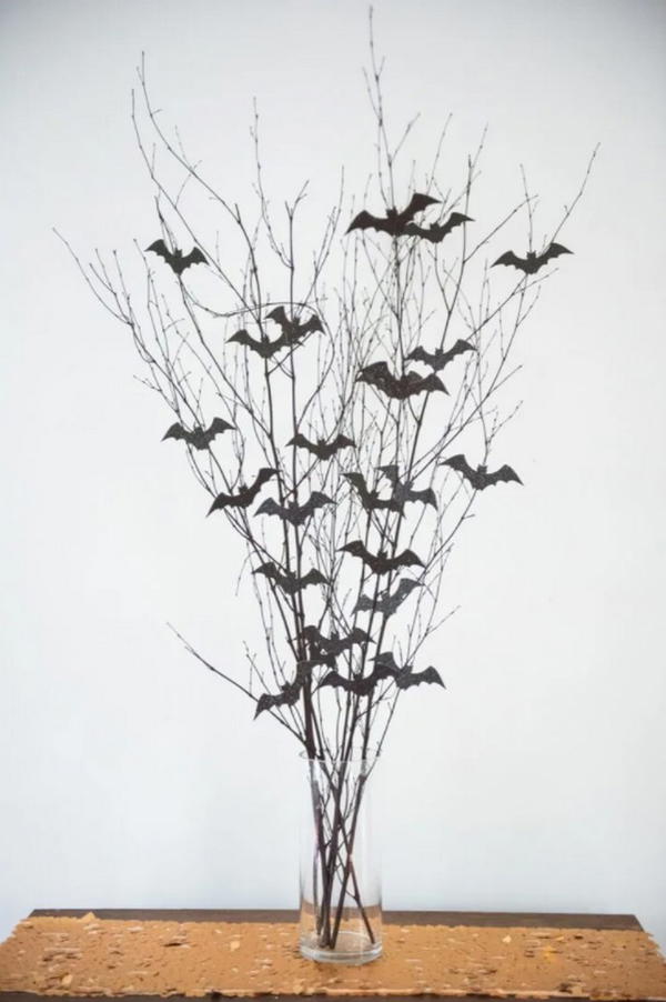 DIY Bat Branch Halloween Centerpiece