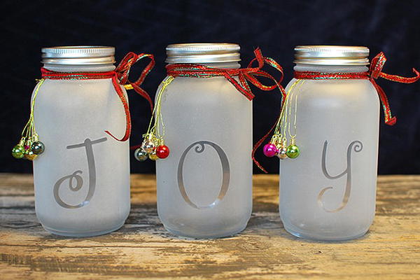 DIY Mason Jar Holiday Luminaria