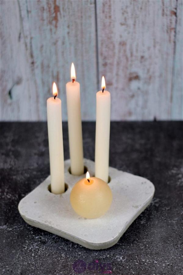 DIY Minimalist Concrete Candle Holder Plate