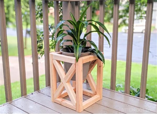 Mini Wooden Plant Stand