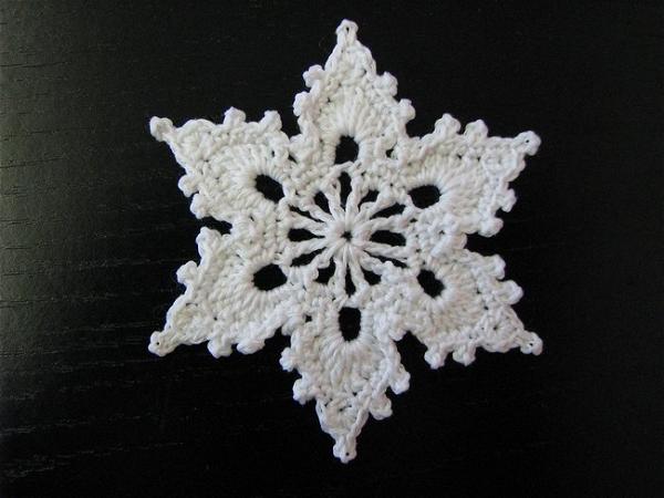Patons Snowflakes