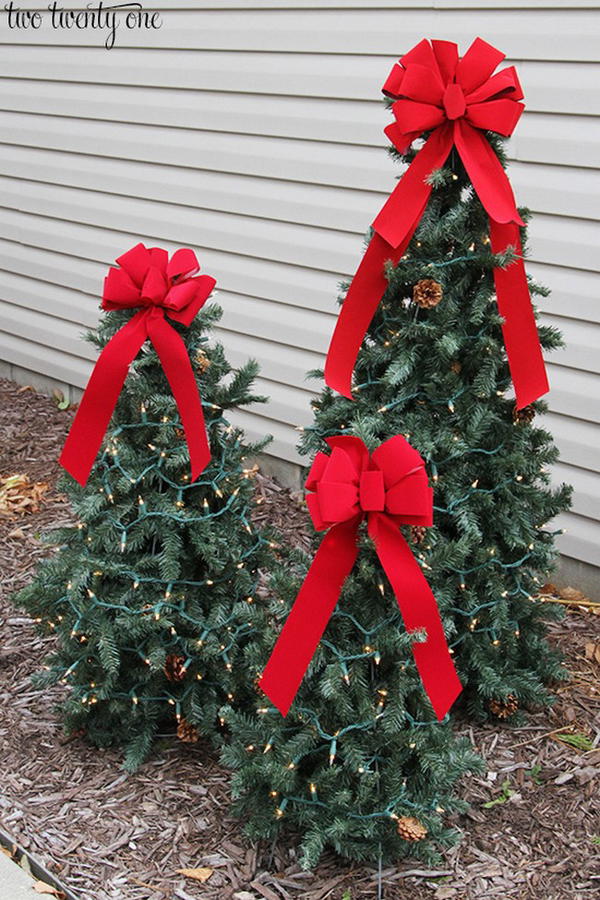 Tiered Tomato Cage Christmas Trees