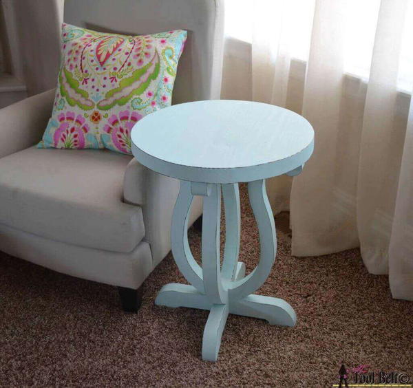 Curvy Side Table