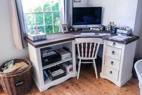 DIY Corner Desk