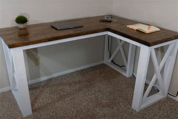 DIY Farmhouse Computer Desk