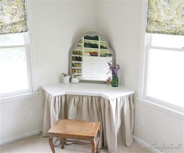 DIY Floating Shelf Vanity