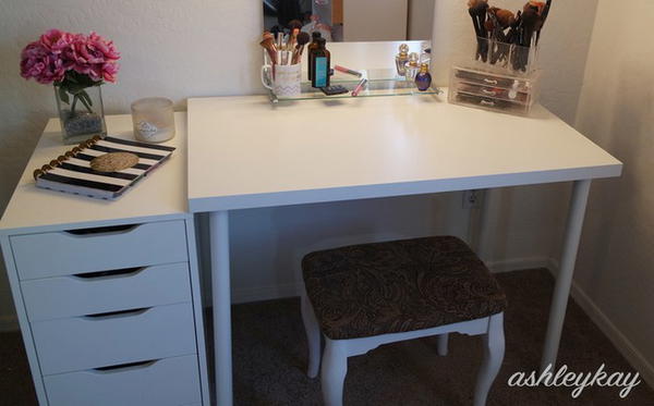 DIY Ikea Vanity Under $50