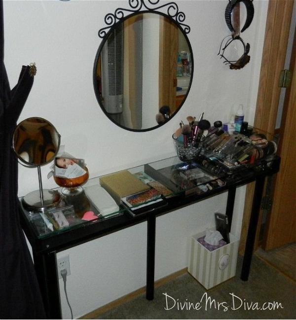 DIY Vanity Table Tutorial