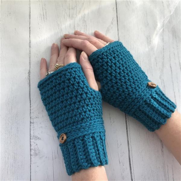 Easy and Quick Fingerless Gloves