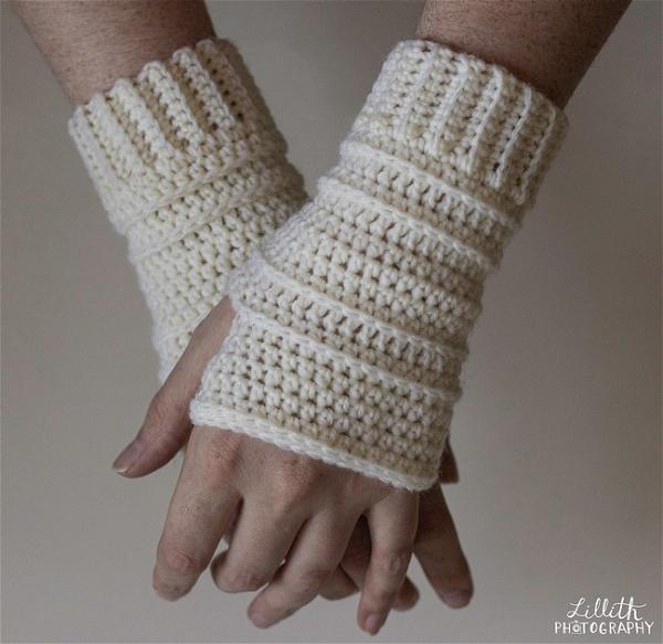 Fingerless Gloves