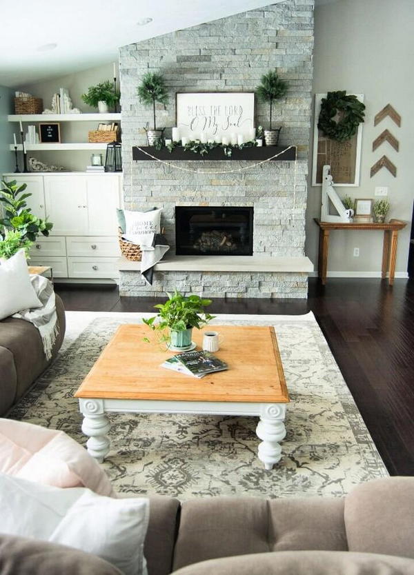 Living Room Coffee Table Decor