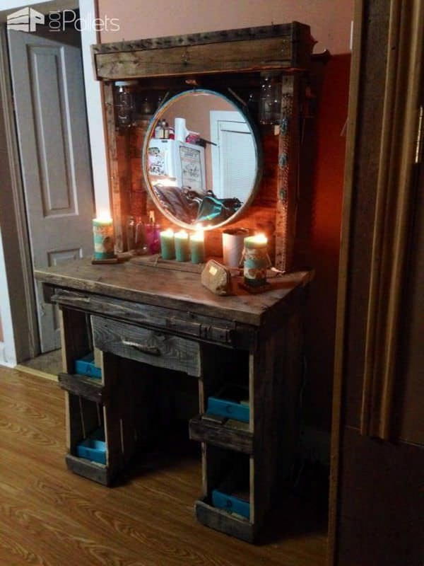 Pallet Makeup Vanity