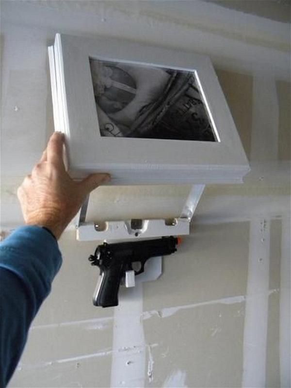 Picture Frame Gun Safe