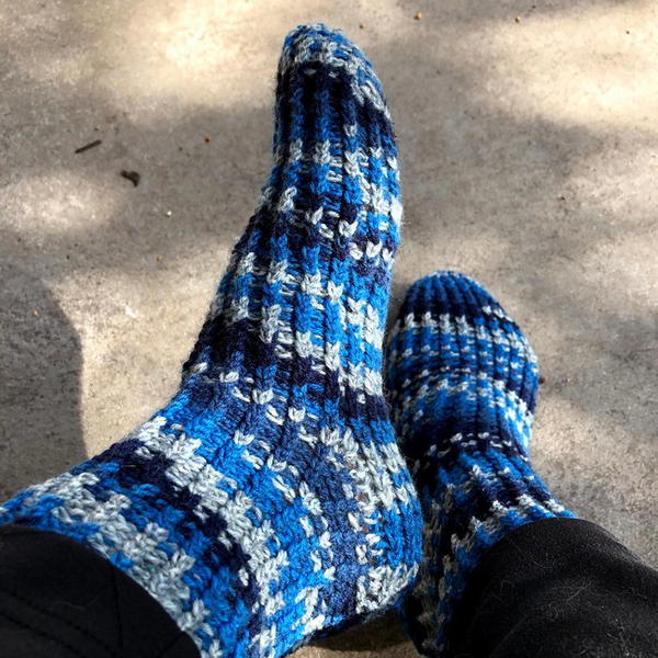 20 Free Crochet Sock Patterns - Mint Design Blog