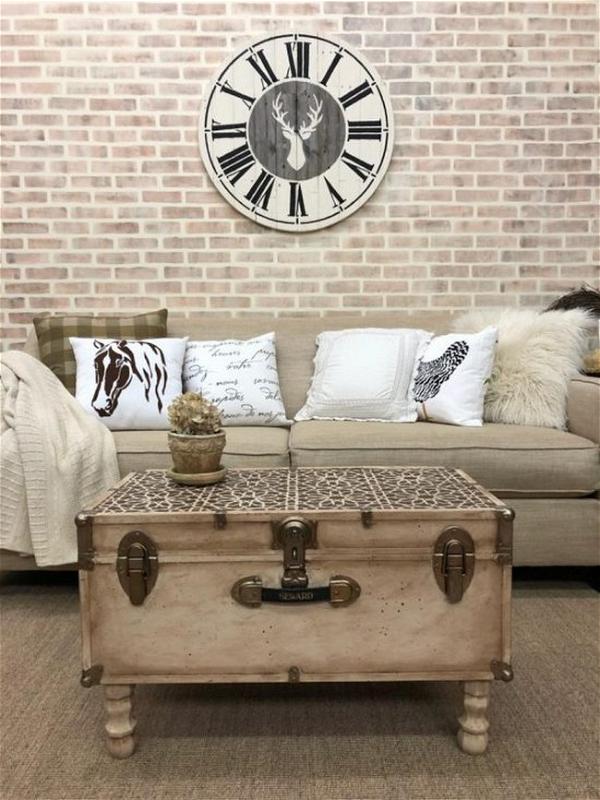 Turn an Old Trunk Into a Coffee Table