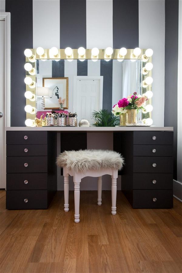 Vanity with Lighted Mirror