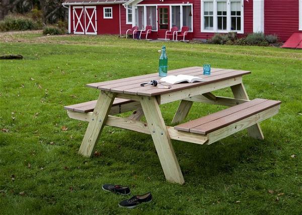 Building Your Own Picnic Table