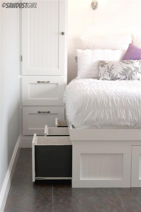 Built-In Wardrobe With Side Cubby