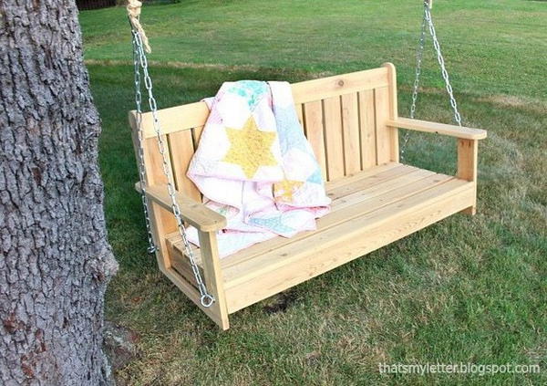 Cedar Swinging Bench Free Plan