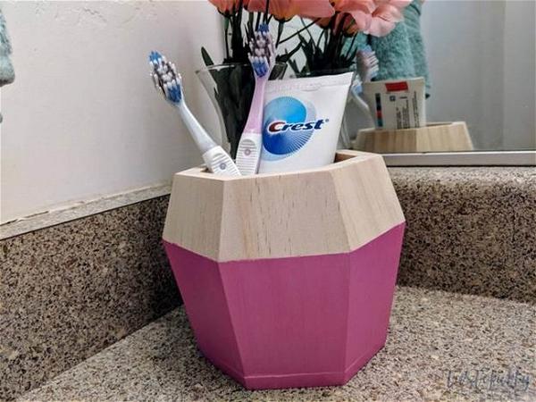 DIY Toothbrush And Toothpaste Holder