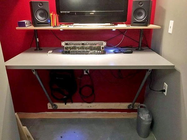 DIY Wall Mounted Desk Plan