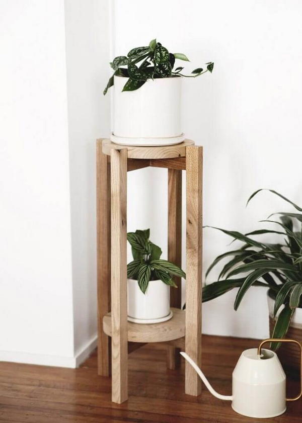 DIY Wooden Plant Stand