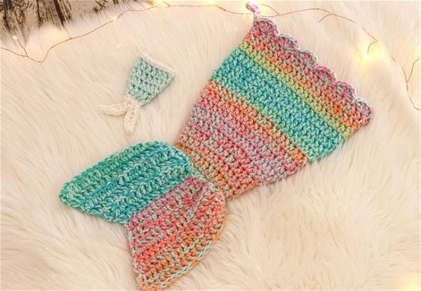 Free Crochet Mermaid Tail Stocking Pattern