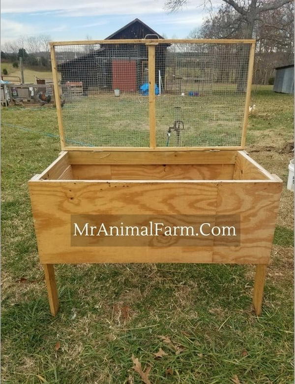 16 DIY Chicken Brooder Plans - Mint Design Blog