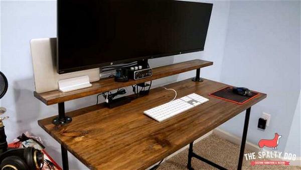 How To Build An Industrial Pipe Desk