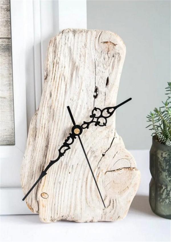How To Make A Clock With Driftwood