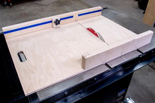 How To Make A Table Saw Sled 1