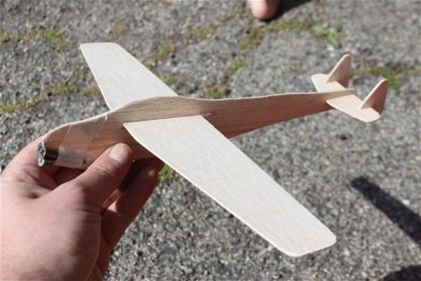 How to Make a Balsa Wood Airplane