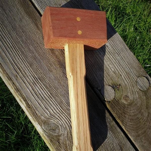 Making A Classic Woodworker's Mallet