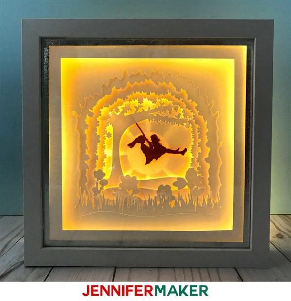 Paper-Art Shadowbox