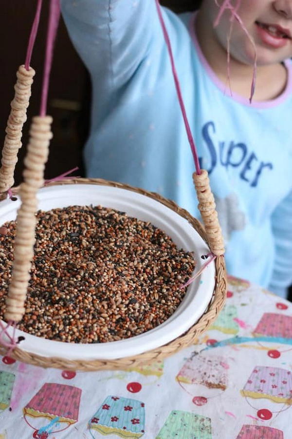 Paper Plate Bird Feeder 