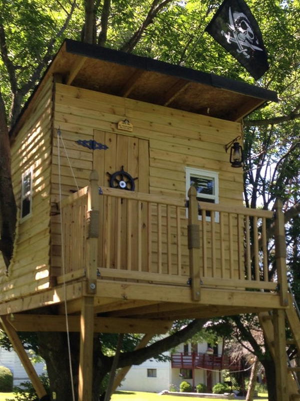 Pirate Hideout Treehouse