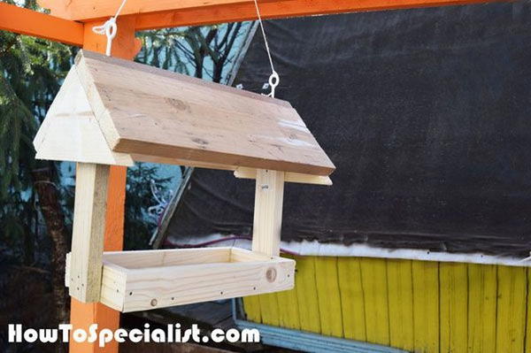 Platform Bird Feeder