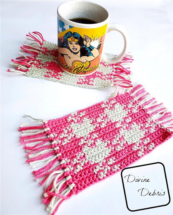 Pretty In Gingham Mug Rug