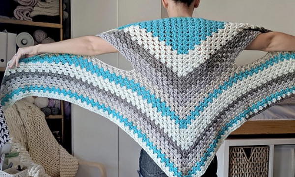 Shawl in a cake patterns