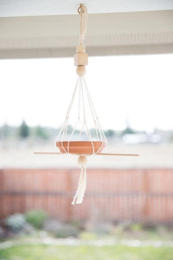 Simple Macrame Bird Feeder