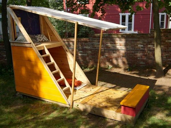 The Perfect Backyard Kids Playhouse Design